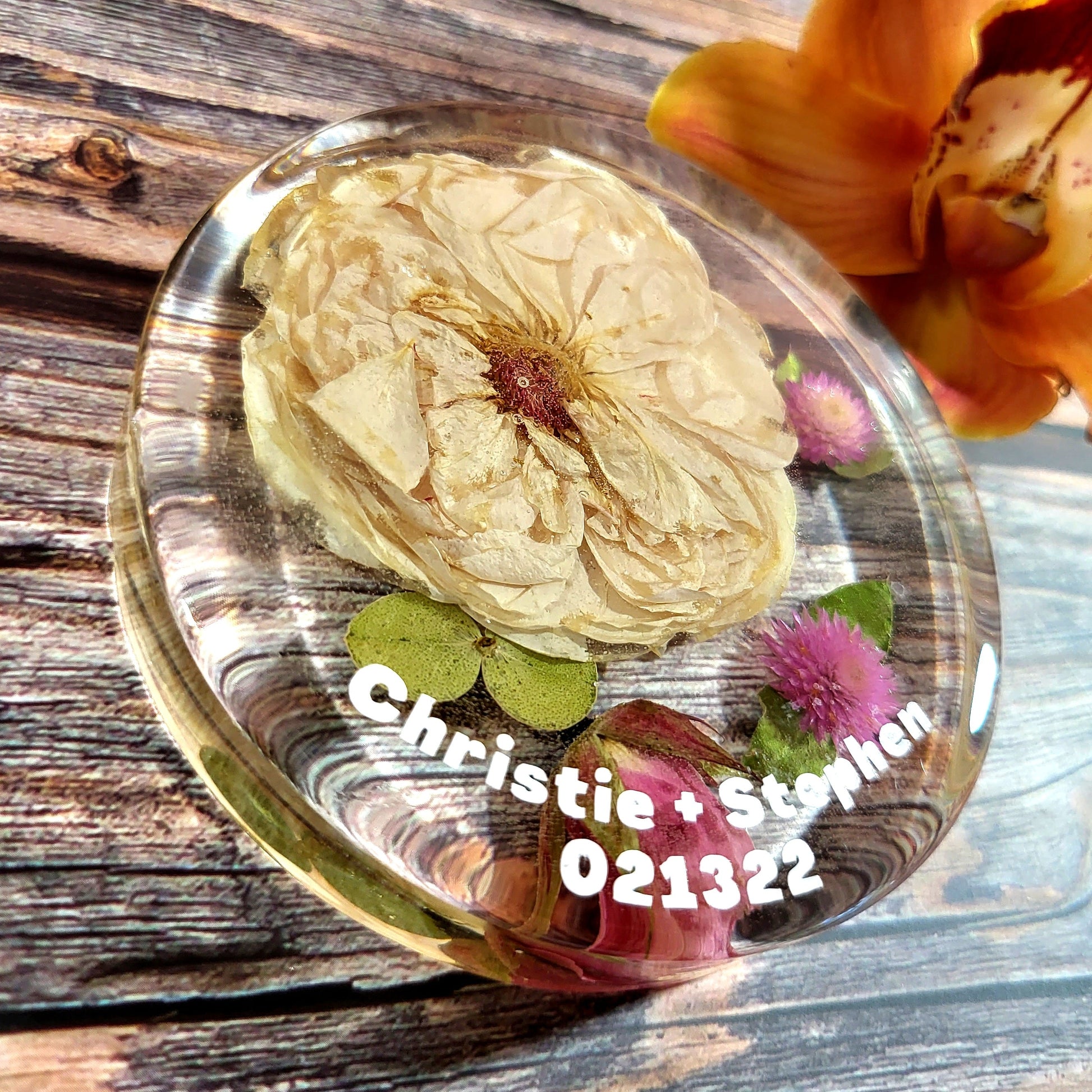 8"x 8" Square Luxury 3D Floral Resin Cube Wedding Bouquet Preservation Modern Fried Flowers Square Save Your Gift Keepsake - flofloflowery