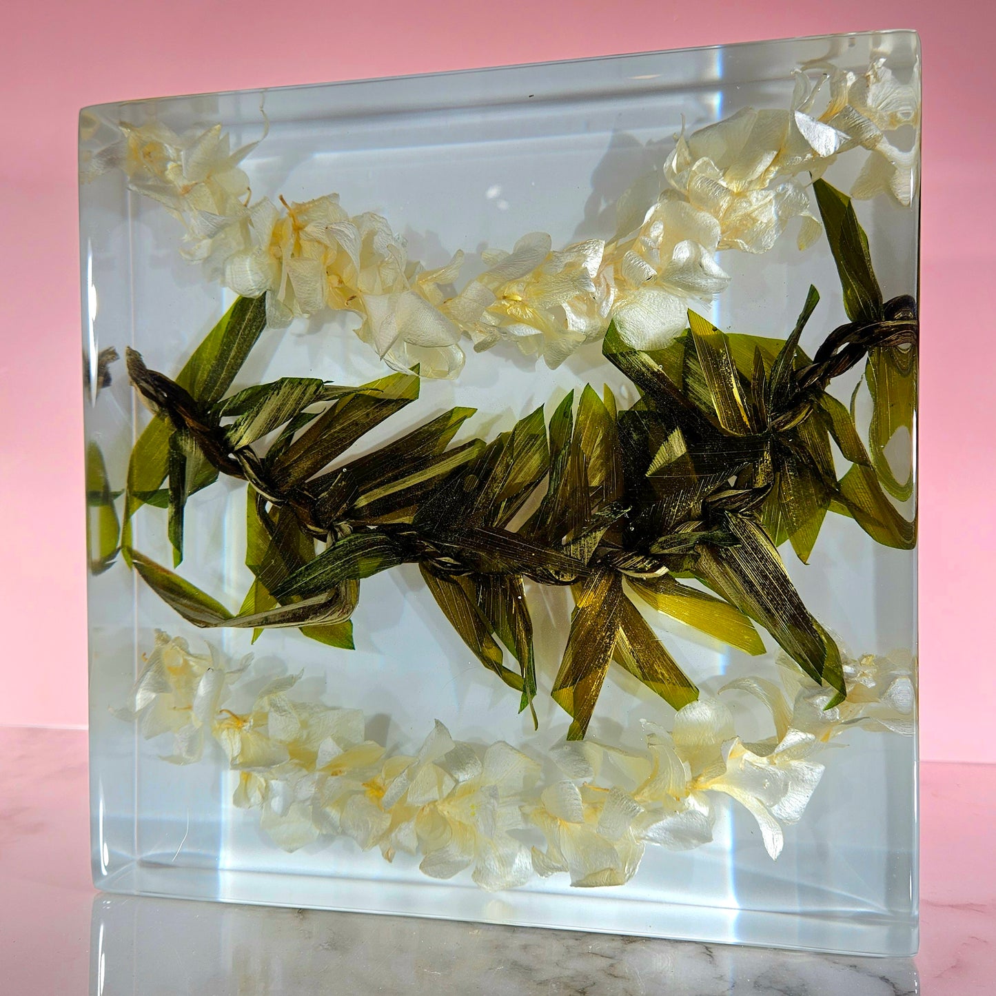 10"x10" Resin Lei Wedding Preservation Save Your Wedding Bouquet Flowers Forever Gift Keepsake