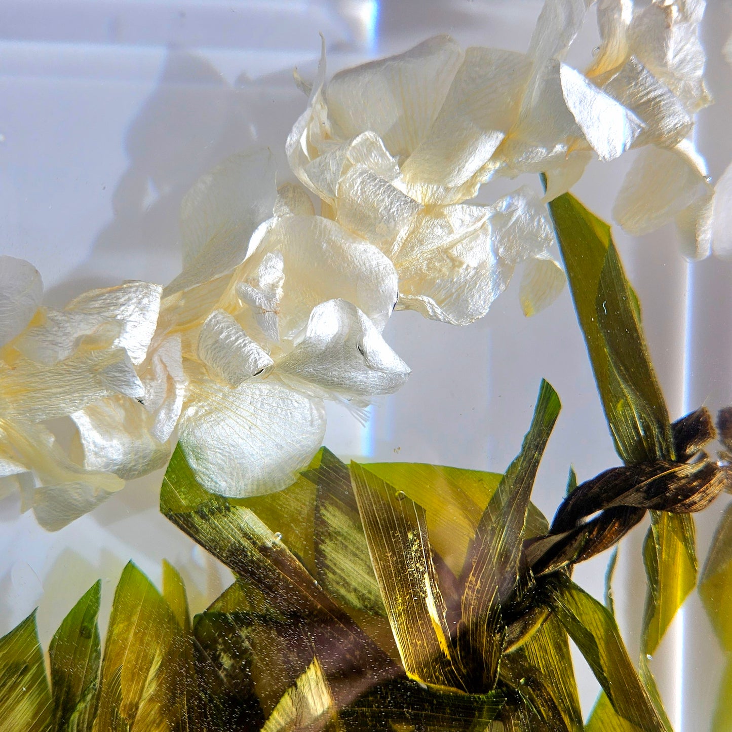10"x10" Resin Lei Wedding Preservation Save Your Wedding Bouquet Flowers Forever Gift Keepsake