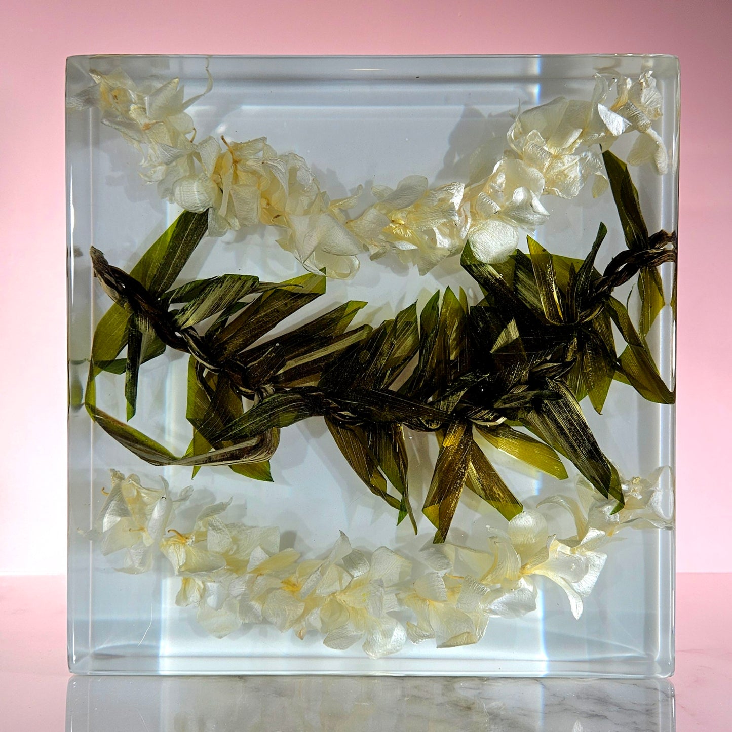 10"x10" Resin Lei Wedding Preservation Save Your Wedding Bouquet Flowers Forever Gift Keepsake