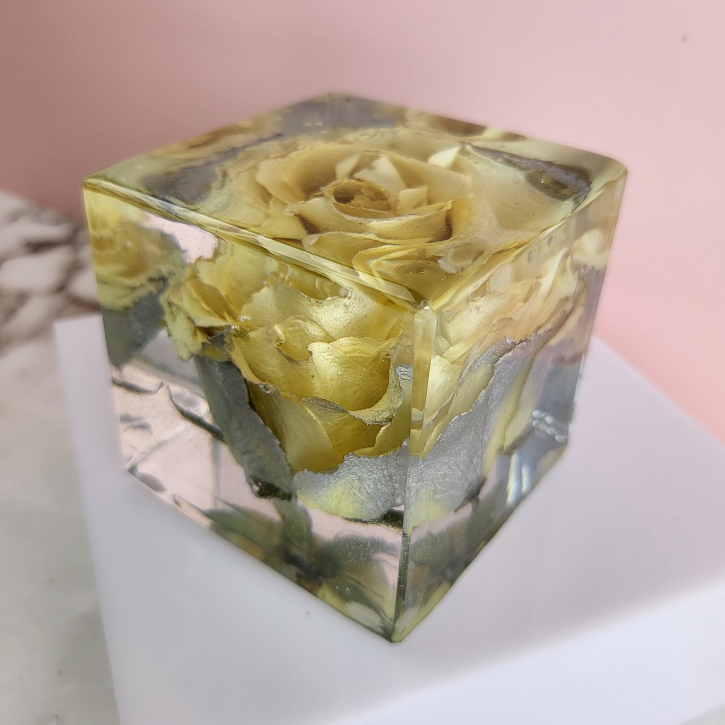 Modern 8"x 8" Square 3D Floral Resin Wedding Bouquet Preservation Modern Fried Flowers Square Save Your Gift Keepsake - flofloflowery
