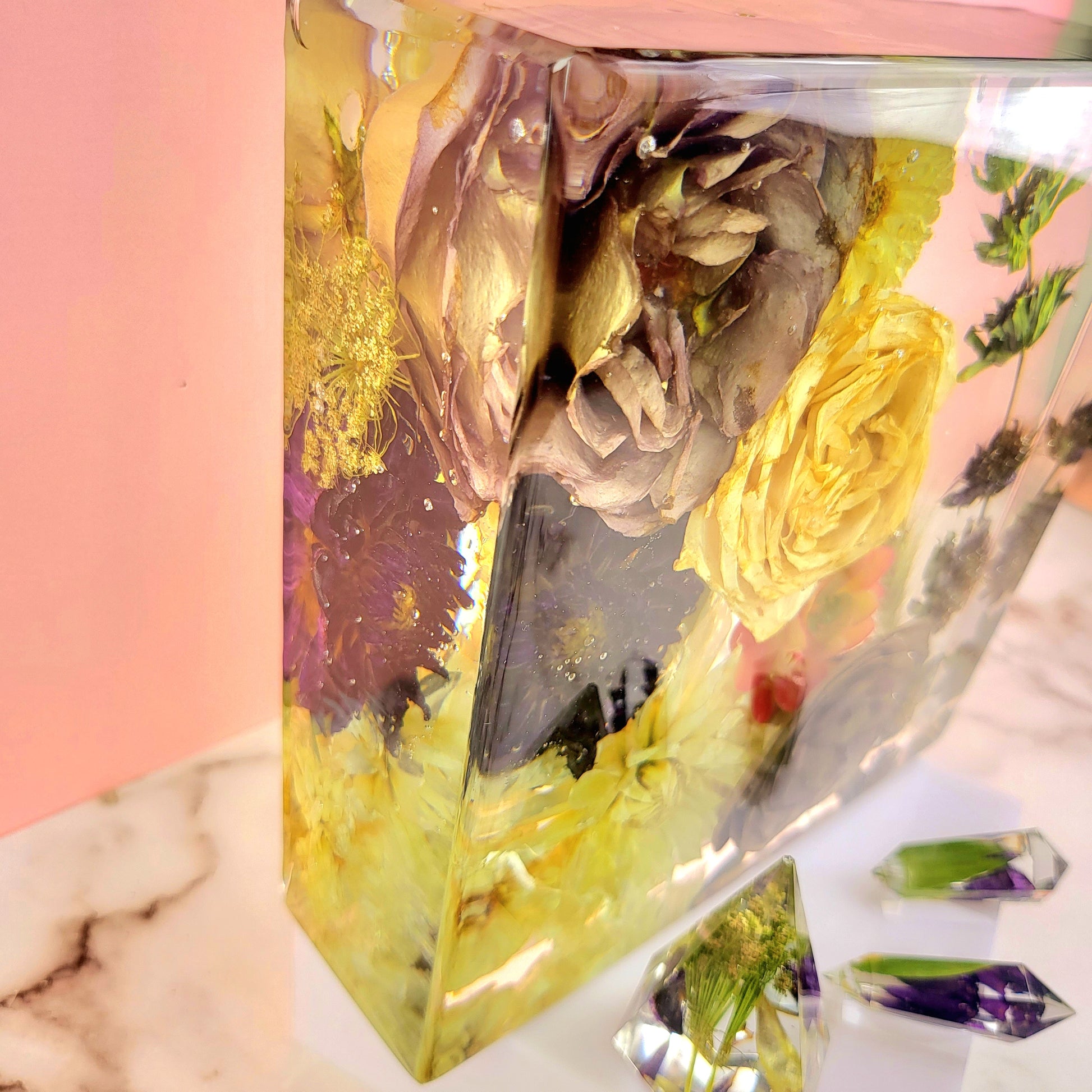 Square 8"x 8" Luxury 3D Floral Resin Cube Wedding Bouquet Preservation Modern Fried Flowers Square Save Your Gift Keepsake - flofloflowery