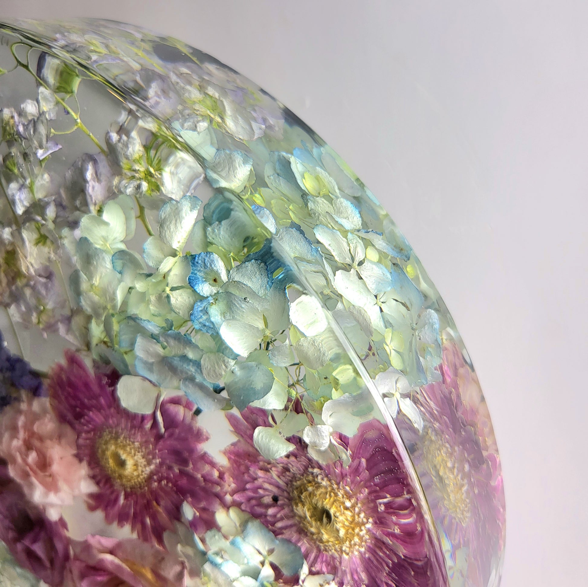 14" Round 3D Resin Wedding Bouquet Preservation Keepsake Gift Save Your Wedding Flowers Forever - flofloflowery