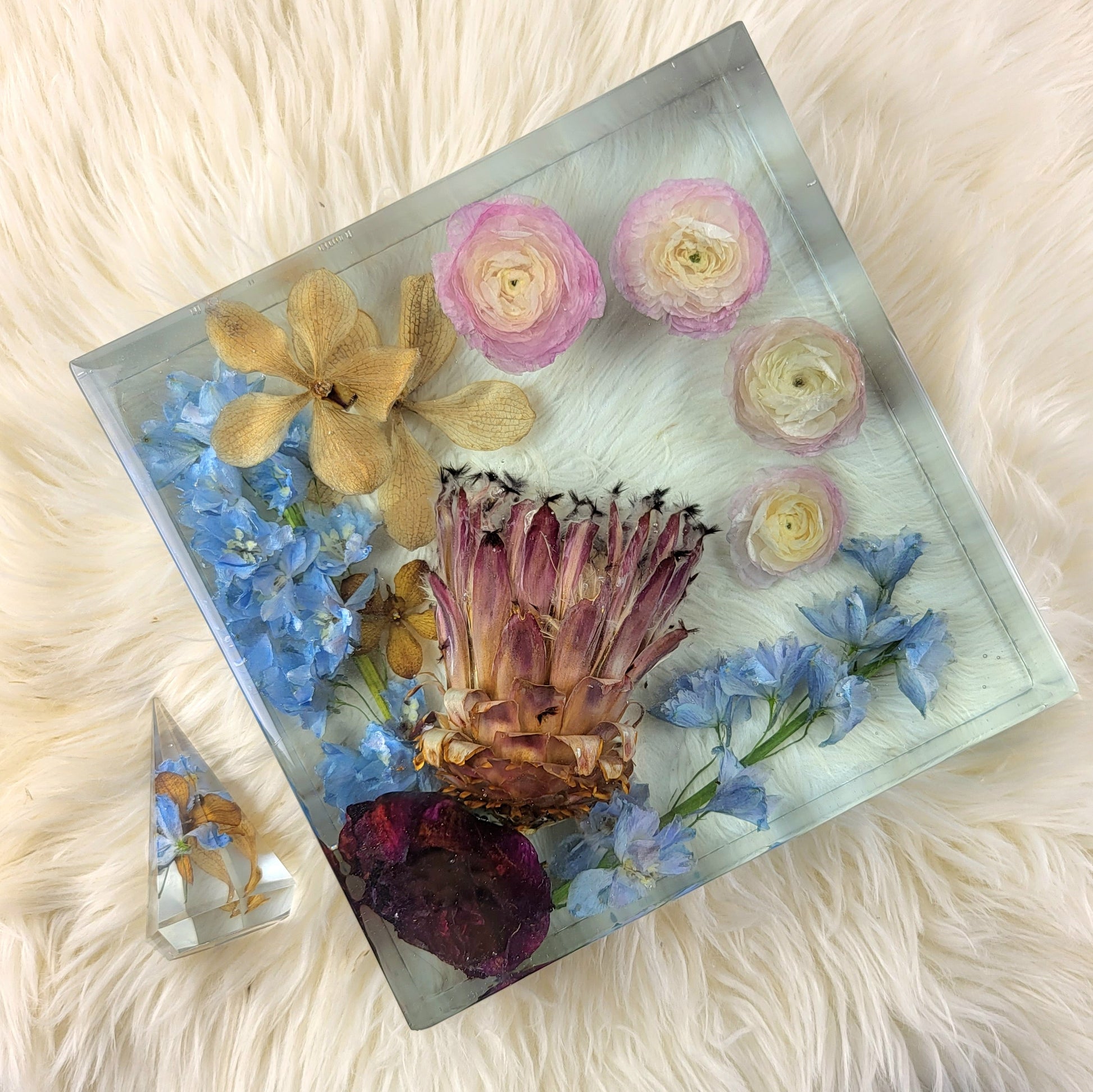 Custom 10"x10" 3D Resin Wedding Bouquet Preservation Save Your Wedding Flowers Forever Gift Keepsake - flofloflowery